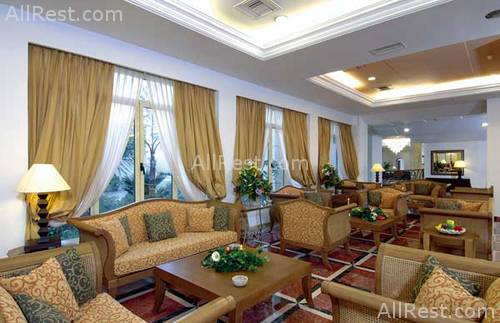 Pilot Beach Hotel 4